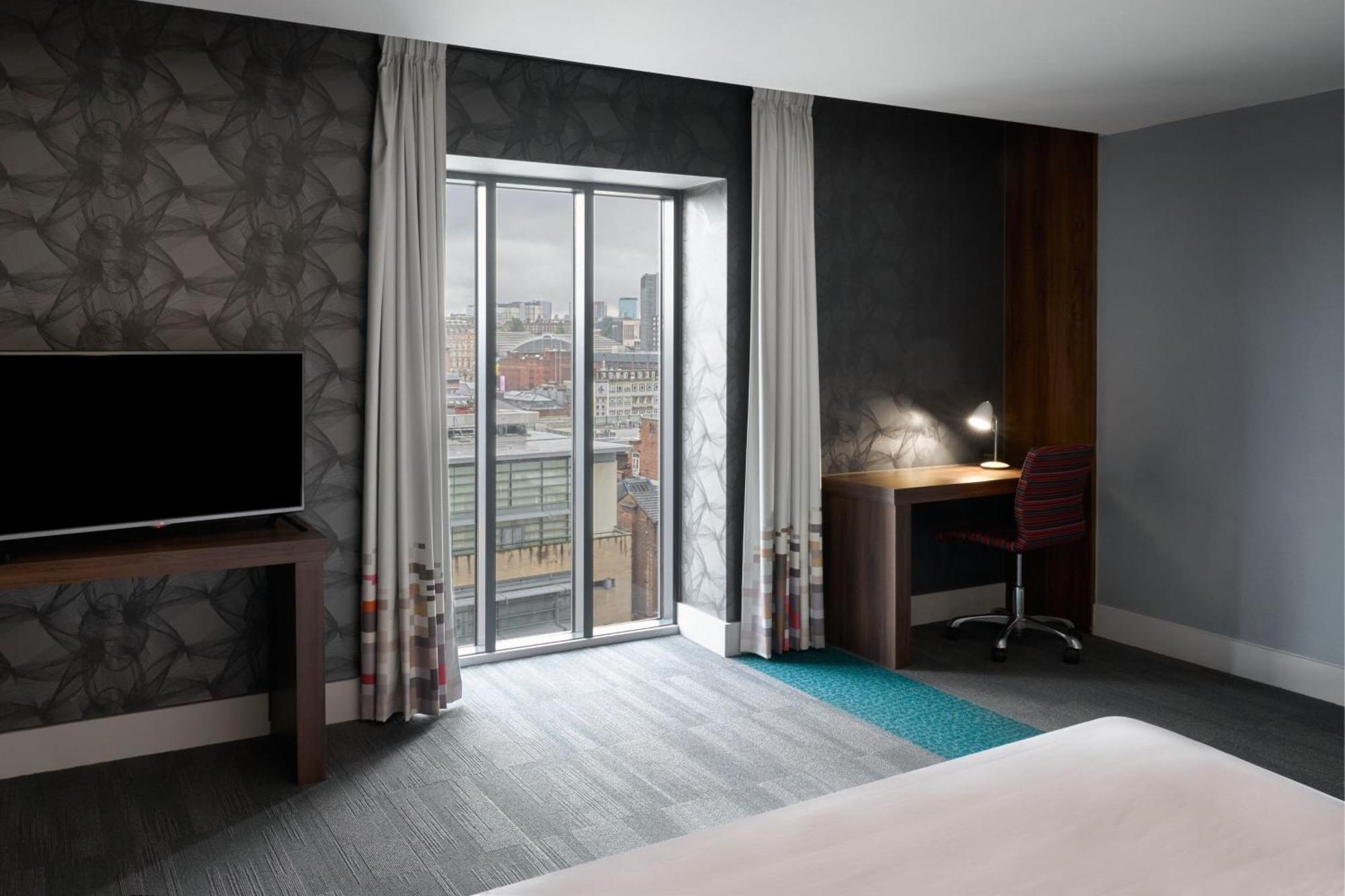 Aloft Liverpool Exterior photo